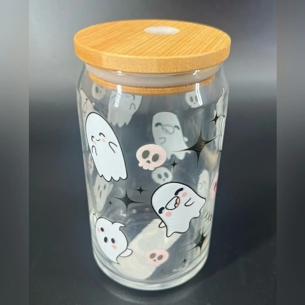 NWT Halloween themed glass tumbler cup with bamboo lid and straw 16oz unused
